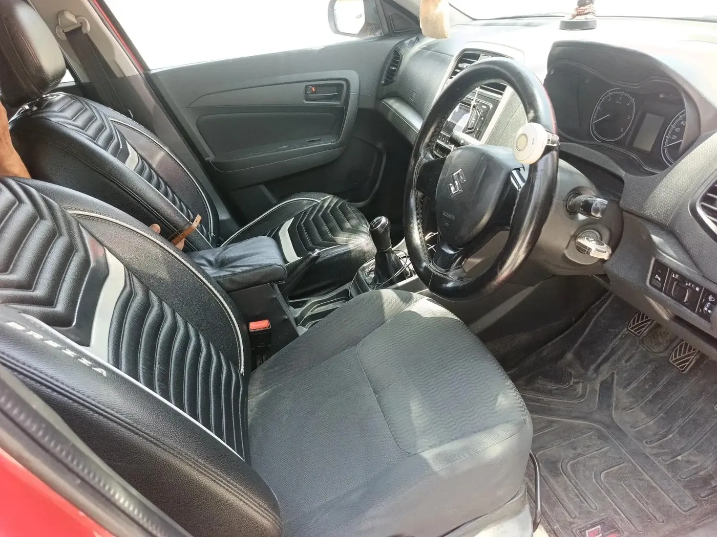 2017 Maruti Vitara Brezza VDI (O), Diesel, Manual, 1,14,602 km, interior