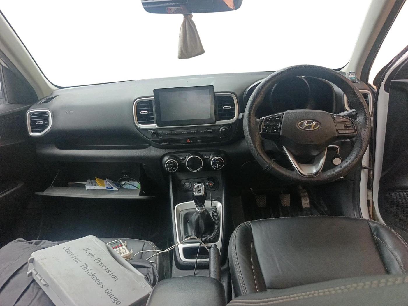 2019 Hyundai VENUE SX 1.4 CRDI, Diesel, Manual, 93,003 km, interior