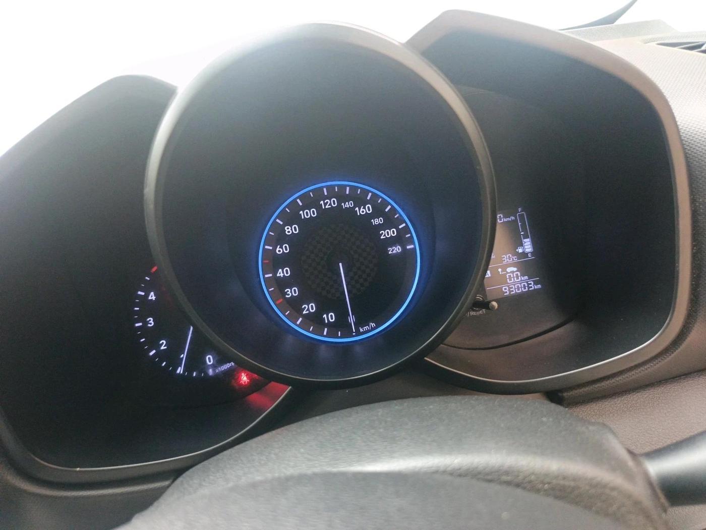 2019 Hyundai VENUE SX 1.4 CRDI, Diesel, Manual, 93,003 km, interior