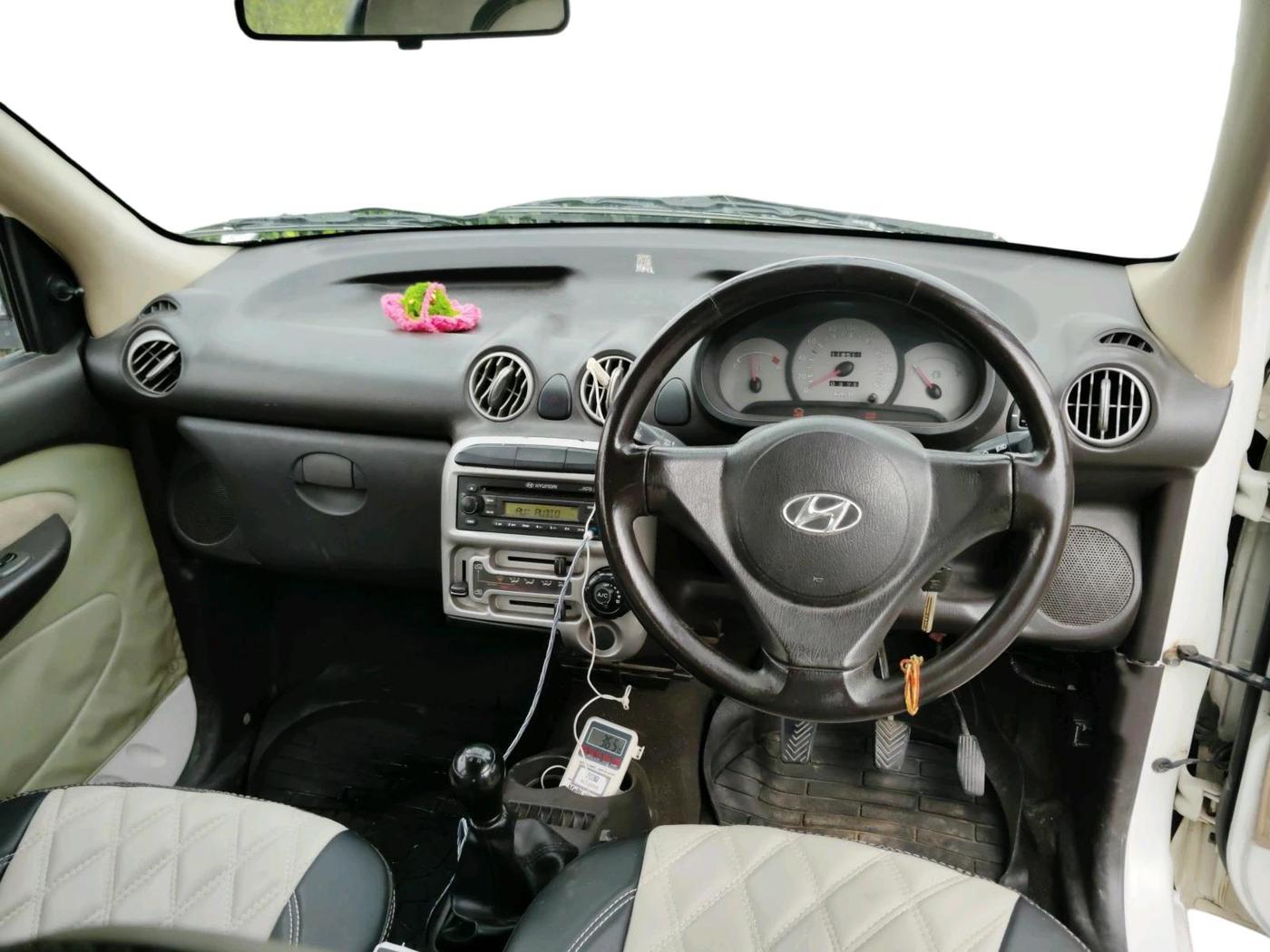 2011 Hyundai Santro Xing GLS, Petrol, Manual, 1,18,511 km, interior