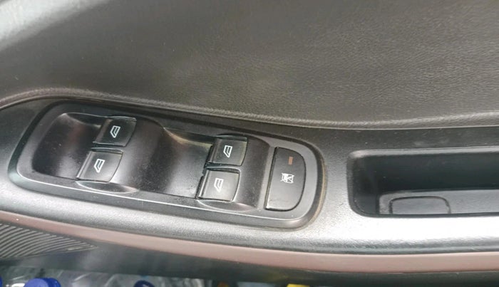 2018 Ford FREESTYLE TITANIUM 1.5 DIESEL, Diesel, Manual, 2,50,481 km, interior