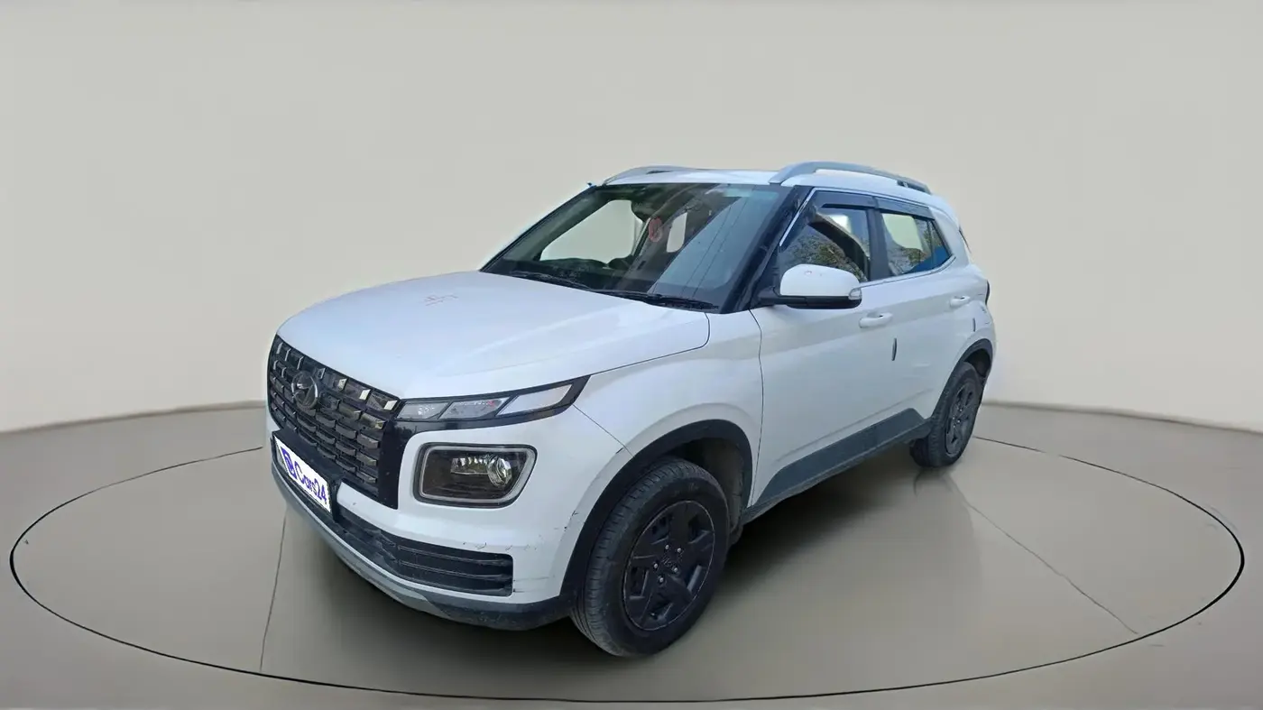 2024 Hyundai VENUE SX 1.2 PETROL, Petrol, Manual, 80,187 km, exterior