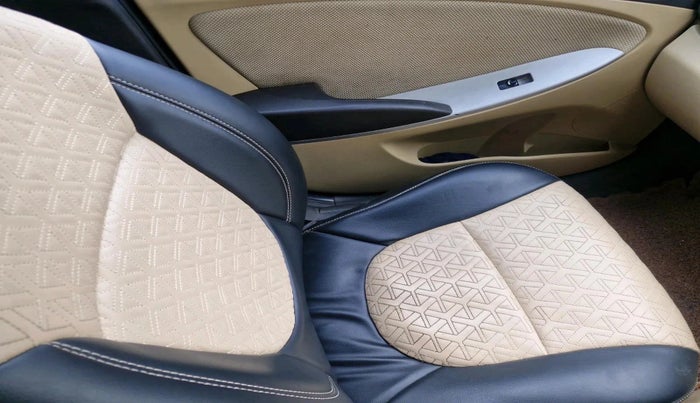 2013 Hyundai Verna FLUIDIC 1.6 VTVT, Petrol, Manual, 1,21,557 km, interior