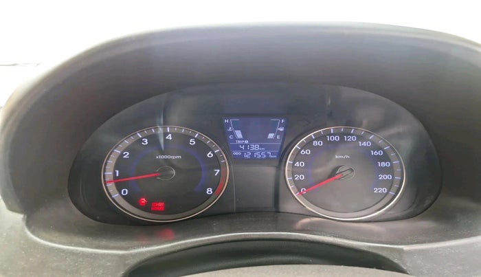 2013 Hyundai Verna FLUIDIC 1.6 VTVT, Petrol, Manual, 1,21,557 km, interior