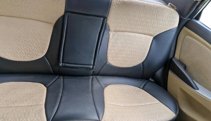 2013 Hyundai Verna FLUIDIC 1.6 VTVT, Petrol, Manual, 1,21,557 km, interior