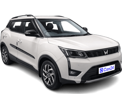 2023 Mahindra XUV300 - SUV - Petrol - Manual - ₹9.20 lakh