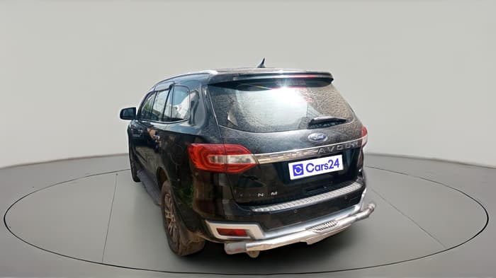 2018 Ford Endeavour TITANIUM 3.2 4X4 AT, Diesel, Automatic, 2,47,753 km, exterior