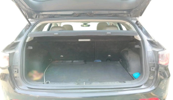 2018 Jeep Compass LIMITED 2.0 DIESEL, Diesel, Manual, 2,31,148 km, exterior