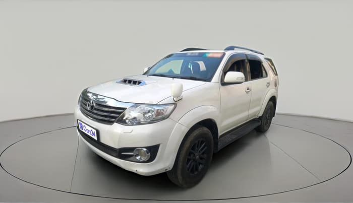 2016 Toyota Fortuner 3.0 4X2 MT, Diesel, Manual, 2,53,357 km, exterior