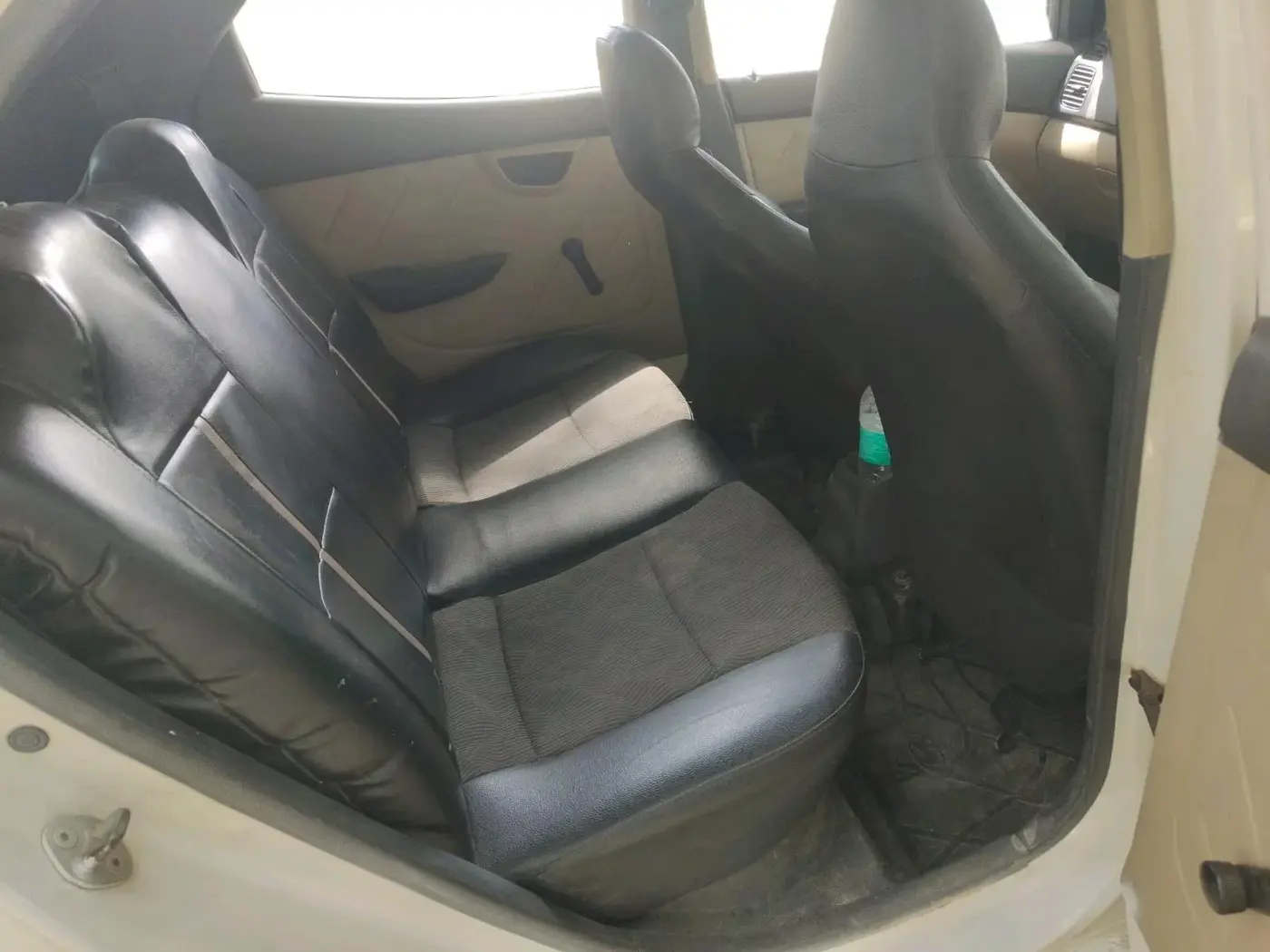 2013 Hyundai Eon D-LITE+, Petrol, Manual, 23,400 km, interior
