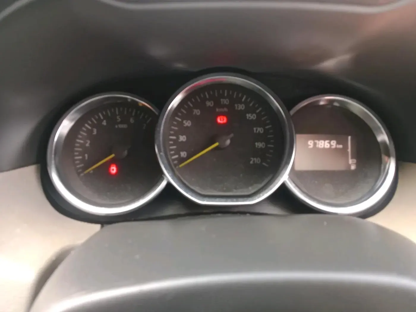 2015 Renault Duster 85 PS RXL DIESEL, Diesel, Manual, 97,871 km, interior