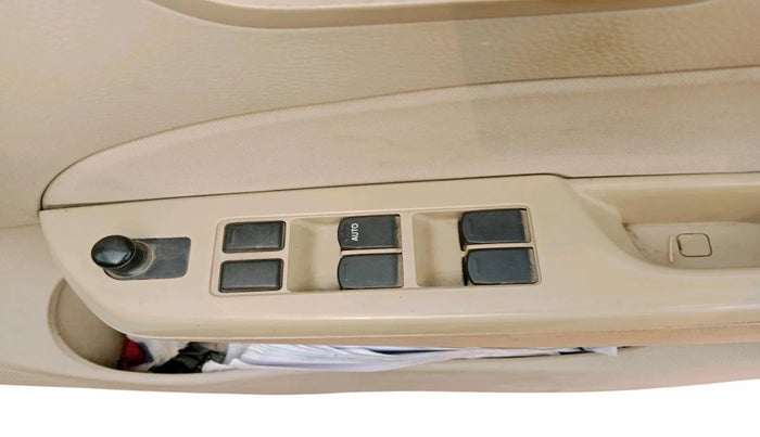 2013 Maruti Swift Dzire VDI, Diesel, Manual, 1,67,028 km, interior