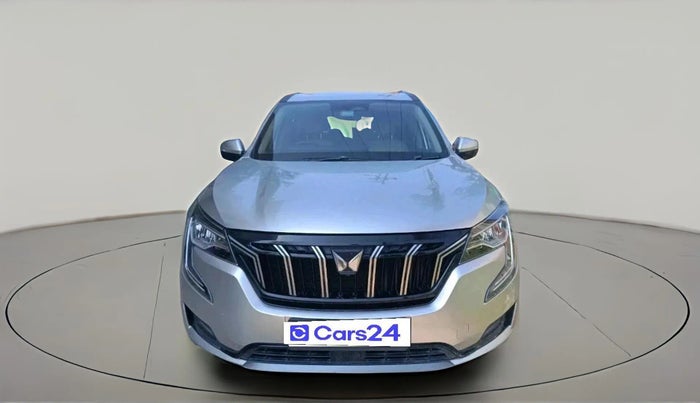 2022 Mahindra XUV700 AX 7 LUXURY D AT 7 STR, Diesel, Automatic, 88,251 km, exterior