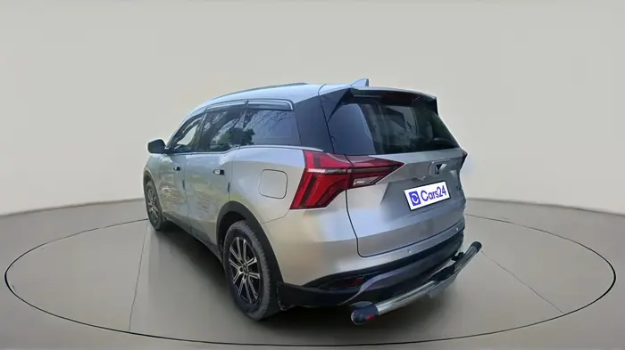 2022 Mahindra XUV700 AX 7 LUXURY D AT 7 STR, Diesel, Automatic, 88,251 km, exterior