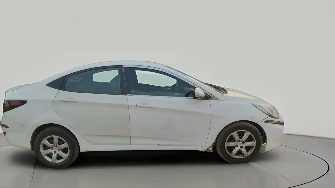 2012 Hyundai Verna FLUIDIC 1.4 CRDI, Diesel, Manual, 1,49,063 km, exterior