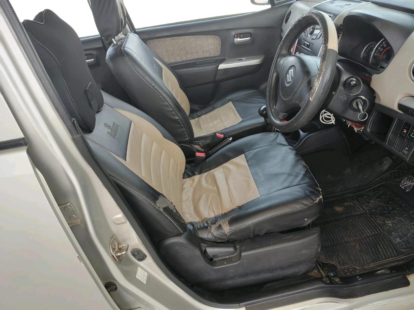 2016 Maruti Wagon R 1.0 VXI, Petrol, Manual, 96,848 km, interior
