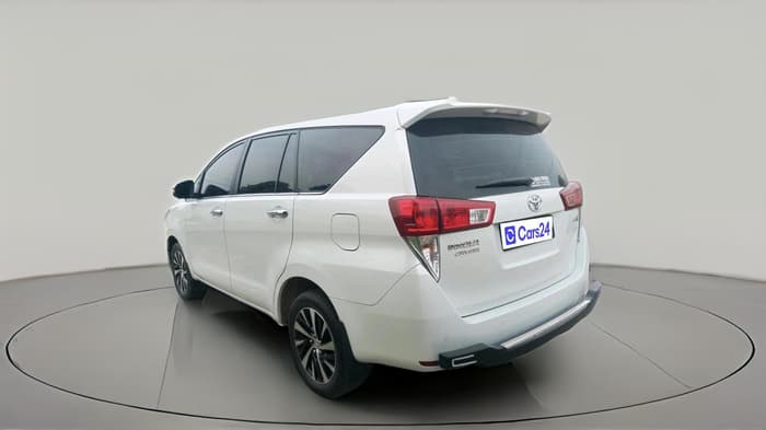 2024 Toyota Innova Crysta 2.4 ZX 7STR, Diesel, Manual, 31,175 km, exterior