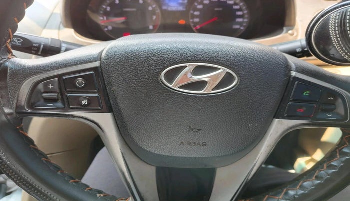 2013 Hyundai Verna FLUIDIC 1.6 VTVT EX, Petrol, Manual, 1,09,039 km, interior