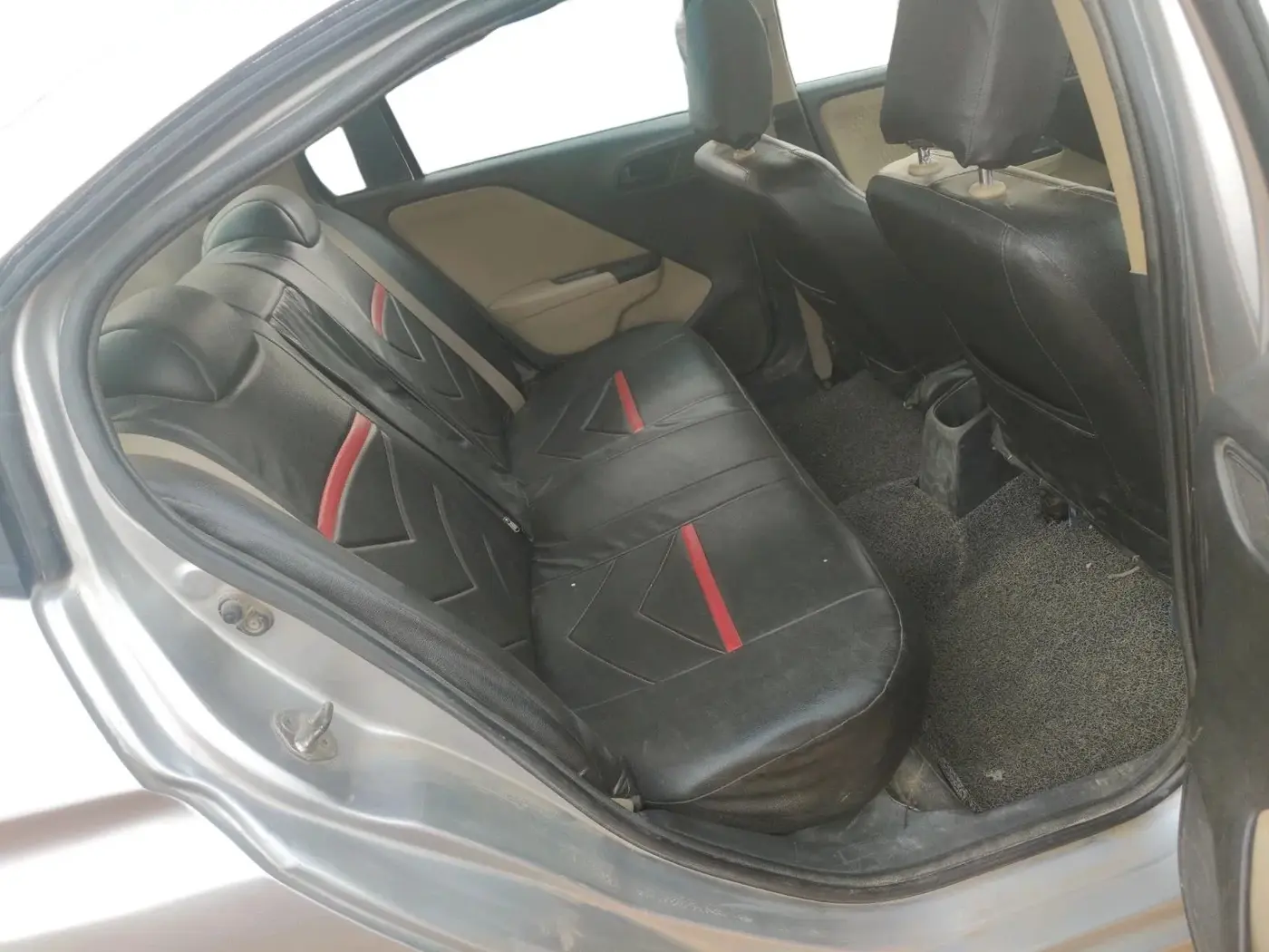 2016 Honda City 1.5L I-DTEC S, Diesel, Manual, 83,198 km, interior