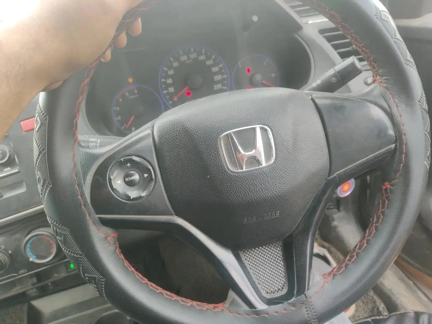 2016 Honda City 1.5L I-DTEC S, Diesel, Manual, 83,198 km, interior