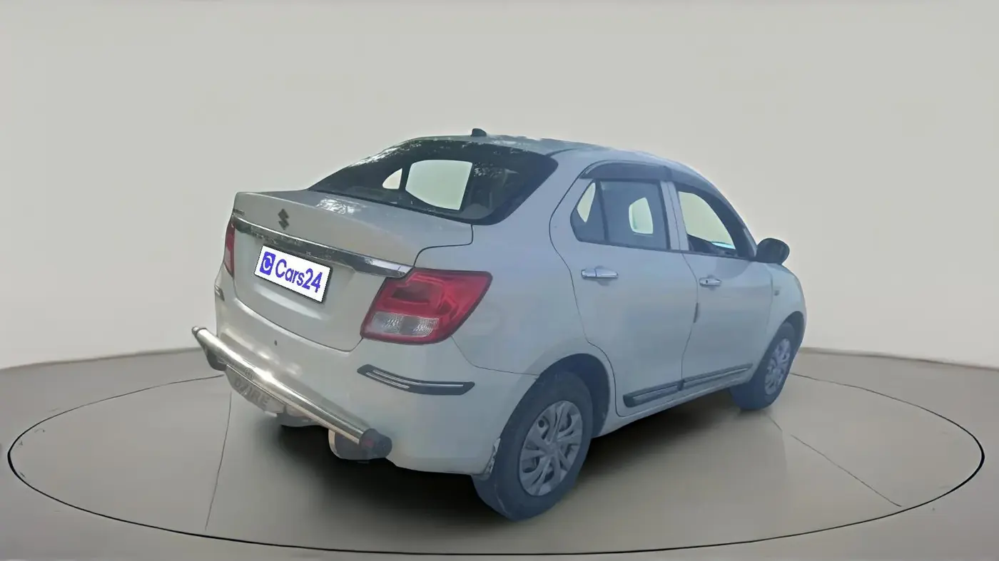 2020 Maruti Dzire LXI, Petrol, Manual, 96,956 km, exterior