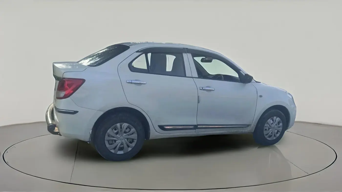 2020 Maruti Dzire LXI, Petrol, Manual, 96,956 km, exterior