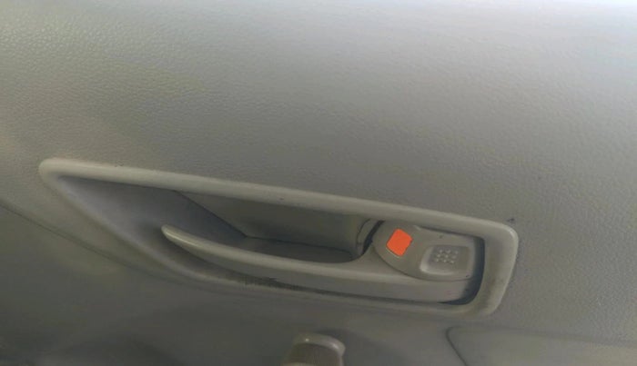 2020 Maruti Dzire LXI, Petrol, Manual, 94,780 km, interior