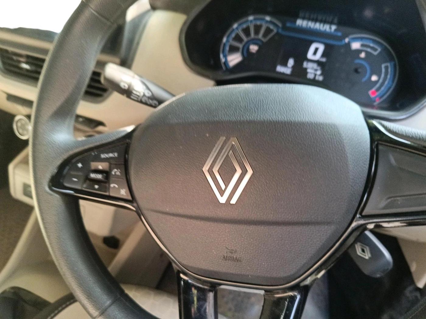 2025 Renault TRIBER Techno, Petrol, Manual, 5,945 km, interior