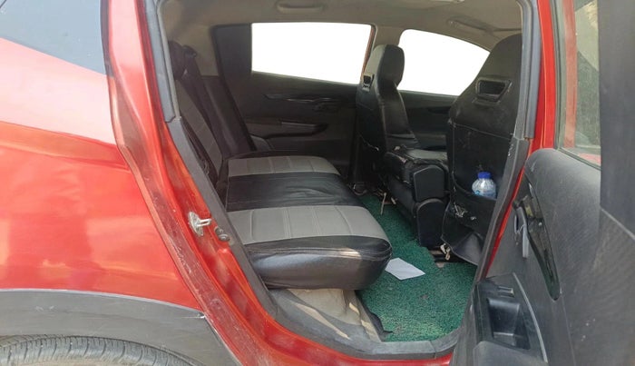 2018 Mahindra KUV 100 NXT K8 P 6 STR DUAL TONE, Petrol, Manual, 1,85,424 km, interior