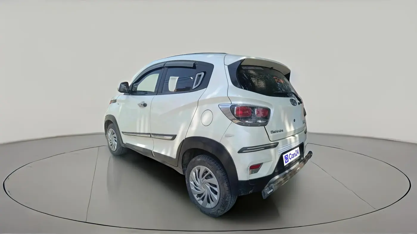 2018 Mahindra KUV 100 NXT K6+ D 6 STR, Diesel, Manual, 2,05,524 km, exterior