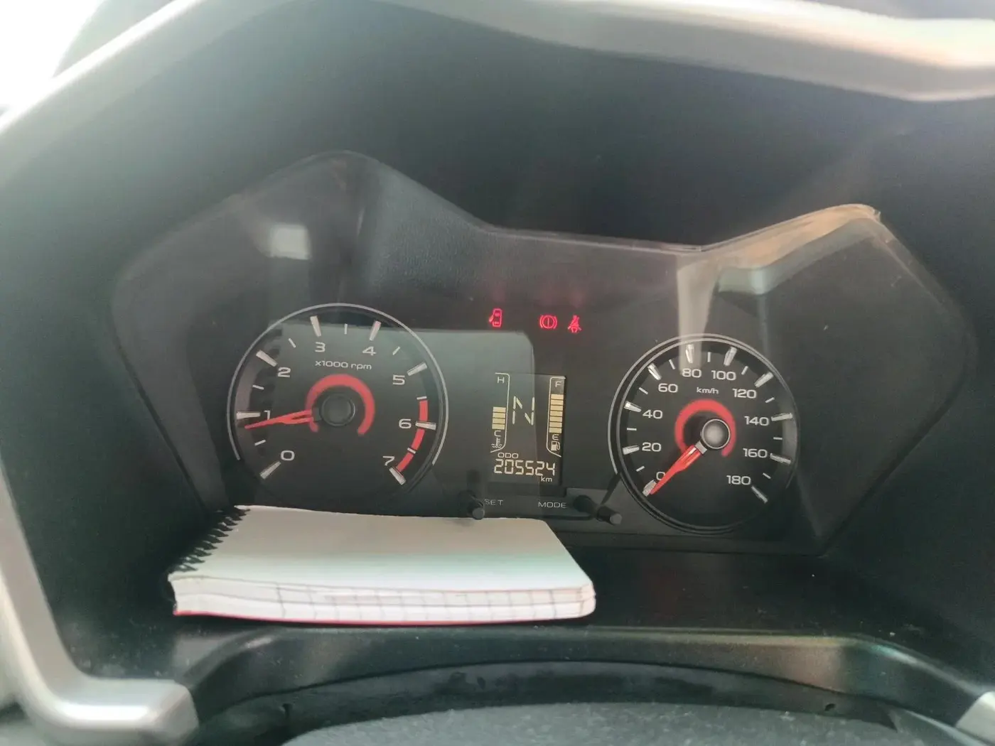 2018 Mahindra KUV 100 NXT K6+ D 6 STR, Diesel, Manual, 2,05,524 km, interior