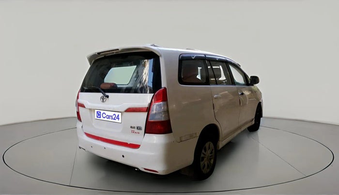 2013 Toyota Innova 2.5 G 7 STR, Diesel, Manual, 1,51,731 km, exterior