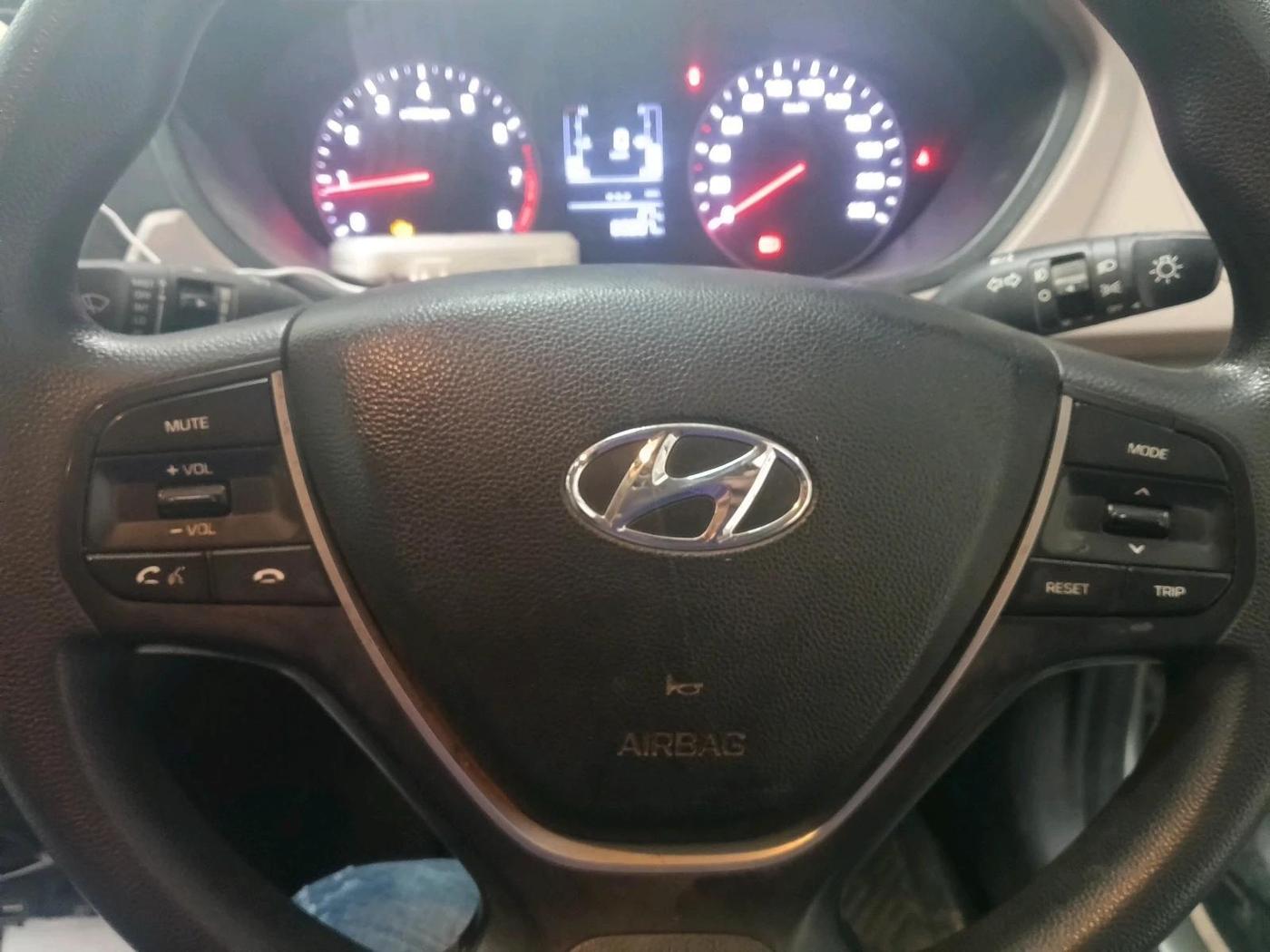 2020 Hyundai Elite i20 SPORTZ PLUS 1.2, Petrol, Manual, 69,897 km, interior