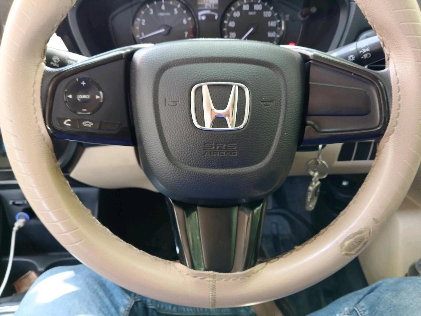 2019 Honda Amaze 1.2L I-VTEC S, Petrol, Manual, 1,11,209 km, interior