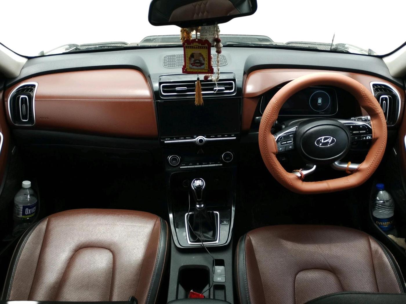 2022 Hyundai ALCAZAR PLATINUM 1.5 MT 7STR, Diesel, Manual, 1,29,740 km, interior