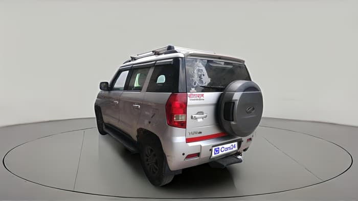 2018 Mahindra TUV300 T10, Diesel, Manual, 94,836 km, exterior