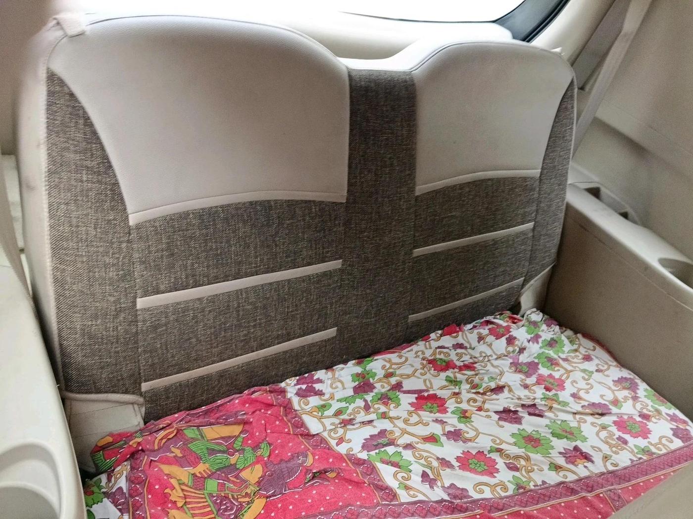 2014 Maruti Ertiga VXI CNG, CNG, Manual, 1,61,736 km, interior