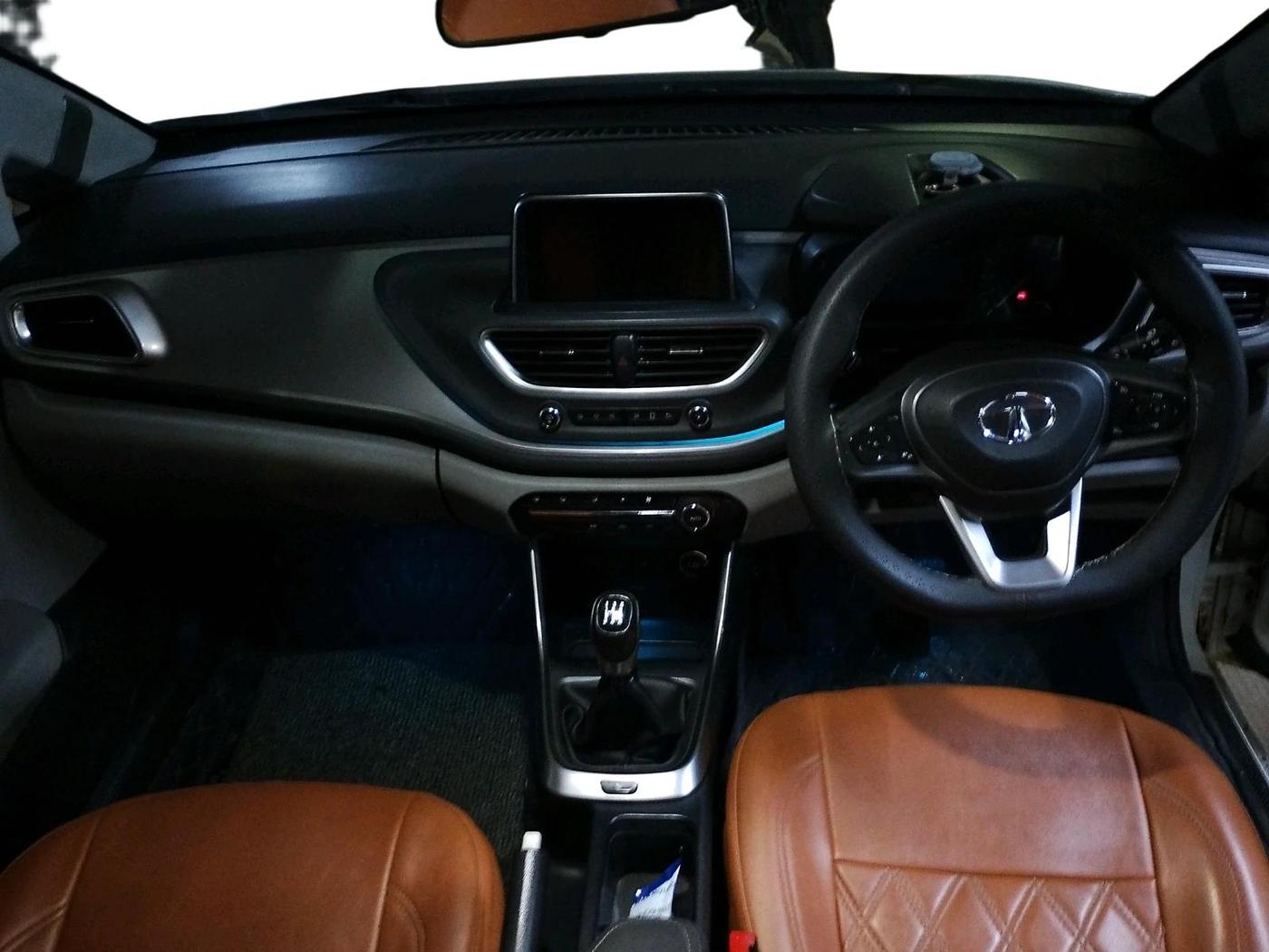 2020 Tata ALTROZ XZ PETROL, Petrol, Manual, 98,533 km, interior