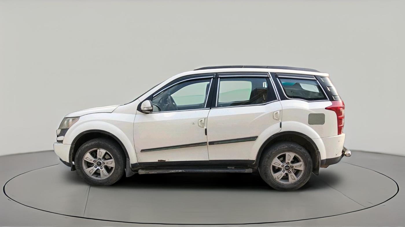 2012 Mahindra XUV500 W8, Diesel, Manual, 1,91,811 km, exterior