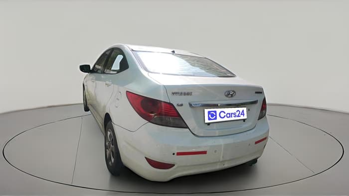 2011 Hyundai Verna FLUIDIC 1.6 CRDI EX, Diesel, Manual, 1,46,500 km, exterior