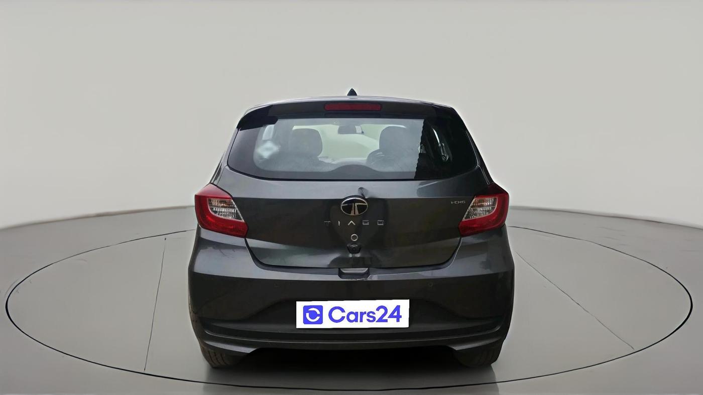 2025 Tata Tiago XTA CNG , CNG, Automatic, 18,811 km, exterior