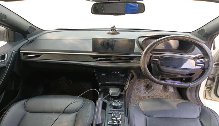 2023 Tata NEXON FEARLESS + SUNROOF AMT DUAL TONE 1.5 DIESEL, Diesel, Automatic, 86,000 km, interior