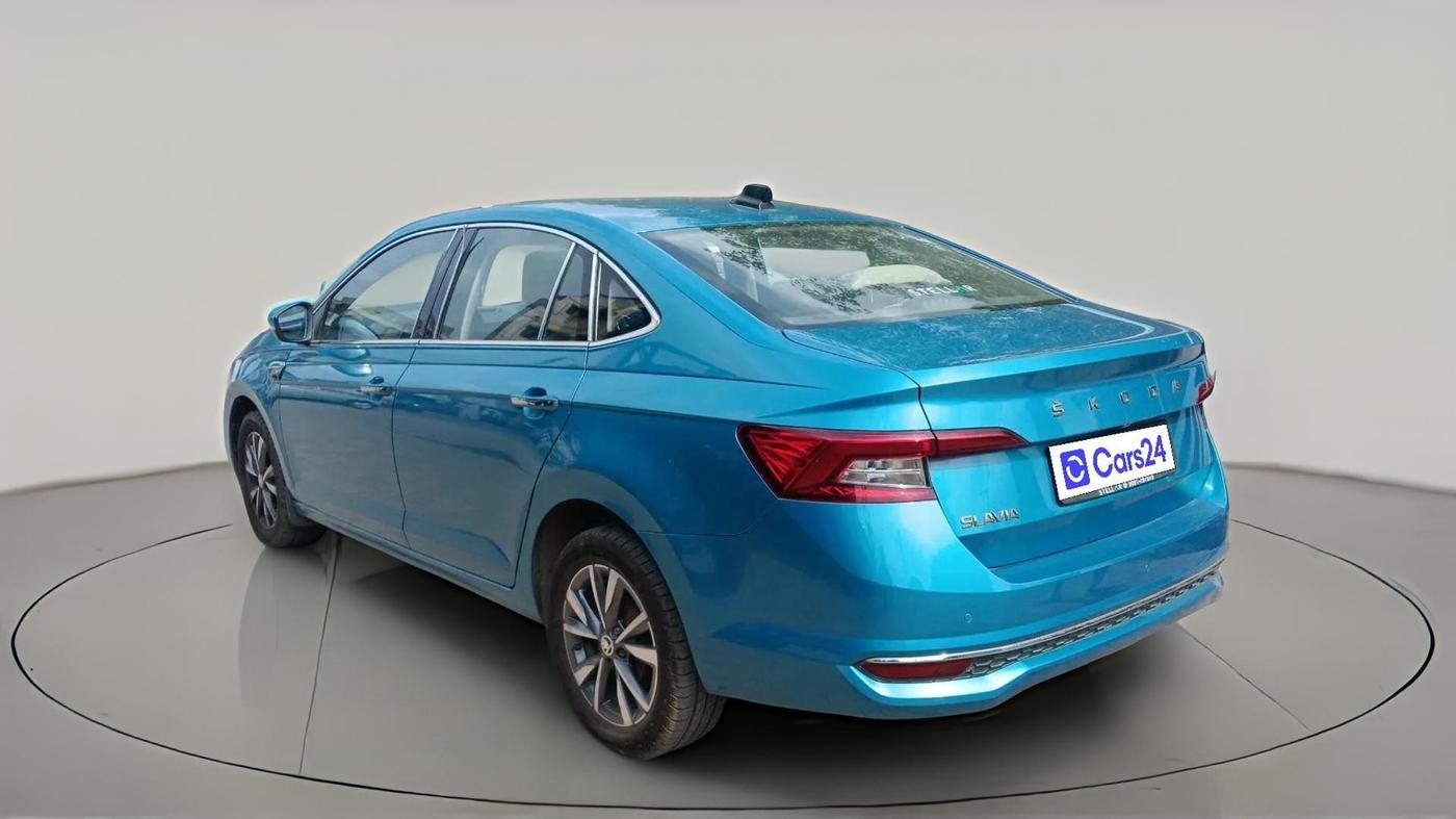 2022 Skoda SLAVIA STYLE 1.0L TSI MT, Petrol, Manual, 37,225 km, exterior