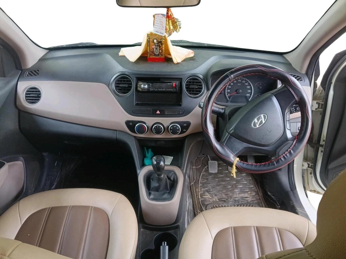 2013 Hyundai Grand i10 MAGNA 1.1 CRDI, Diesel, Manual, 49,017 km, interior