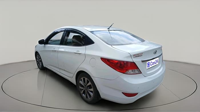 2013 Hyundai Verna FLUIDIC 1.6 CRDI SX, Diesel, Manual, 1,49,350 km, exterior