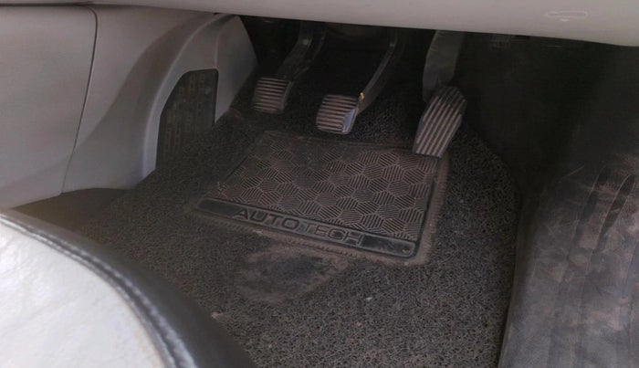 2017 Jeep Compass LIMITED 2.0 DIESEL, Diesel, Manual, 1,35,606 km, interior