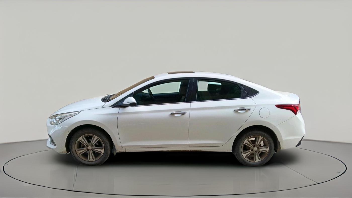 2017 Hyundai Verna 1.6 VTVT SX O, Petrol, Manual, 79,973 km, exterior
