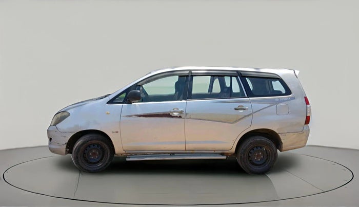 2006 Toyota Innova E 2.5, Diesel, Manual, 1,63,789 km, exterior