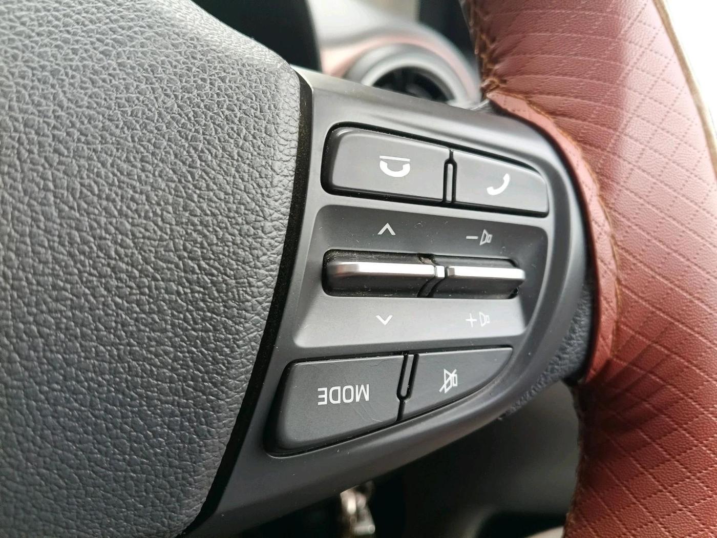 2022 Hyundai AURA S 1.2 CNG, CNG, Manual, 28,164 km, interior