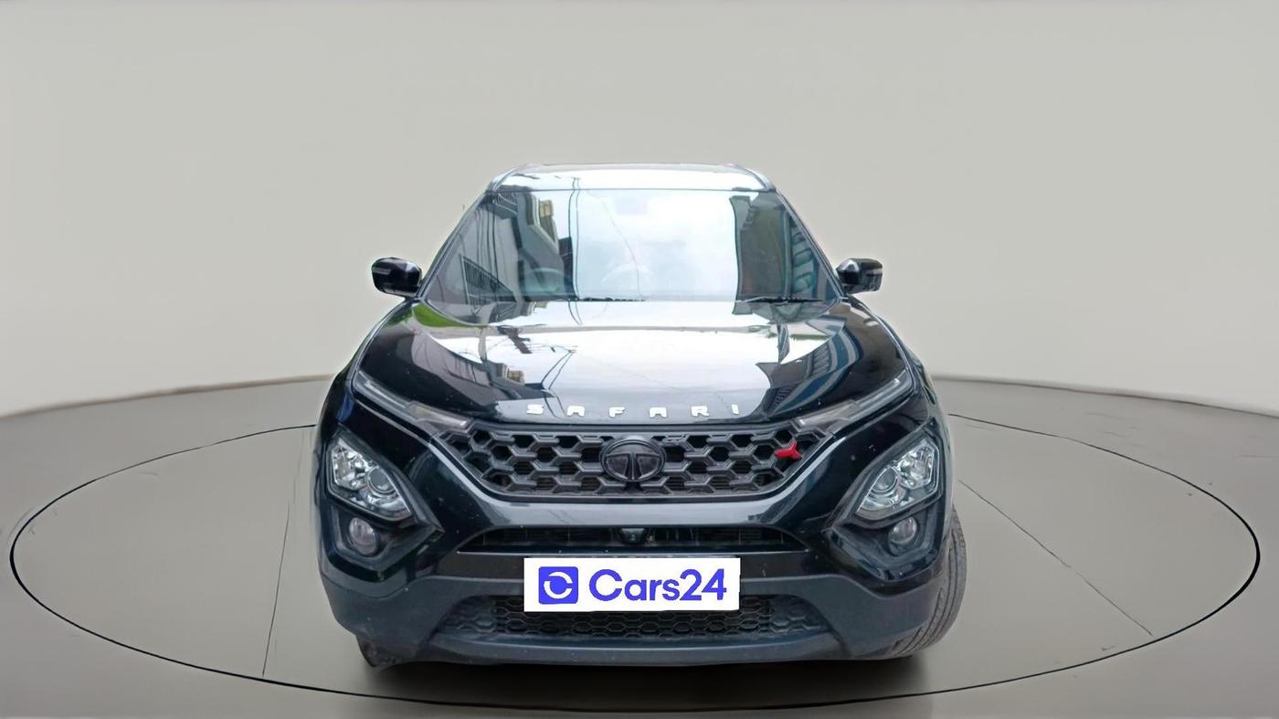 2023 Tata Safari XZ PLUS 2.0L RED DARK EDITION 7 STR MT, Diesel, Manual, 61,220 km, exterior